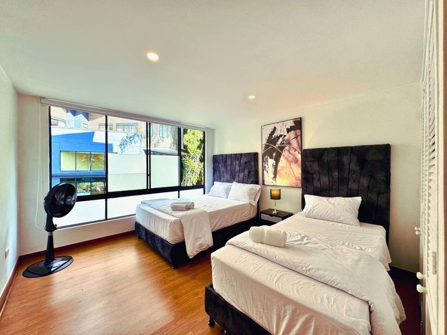 5br 2,497 Sqft Pool By El Tesoro Mall Apartment Medellin