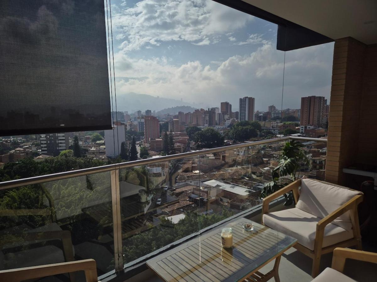 Laureles 11th Floor, Jacuzzi And Ac Apartment Medellin