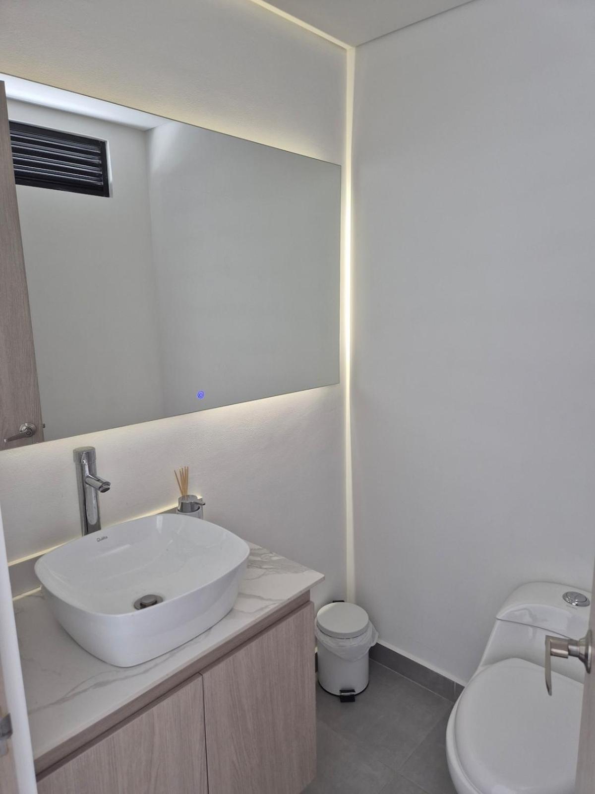 Apartment Laureles 11th Floor, Jacuzzi And Ac Medellin