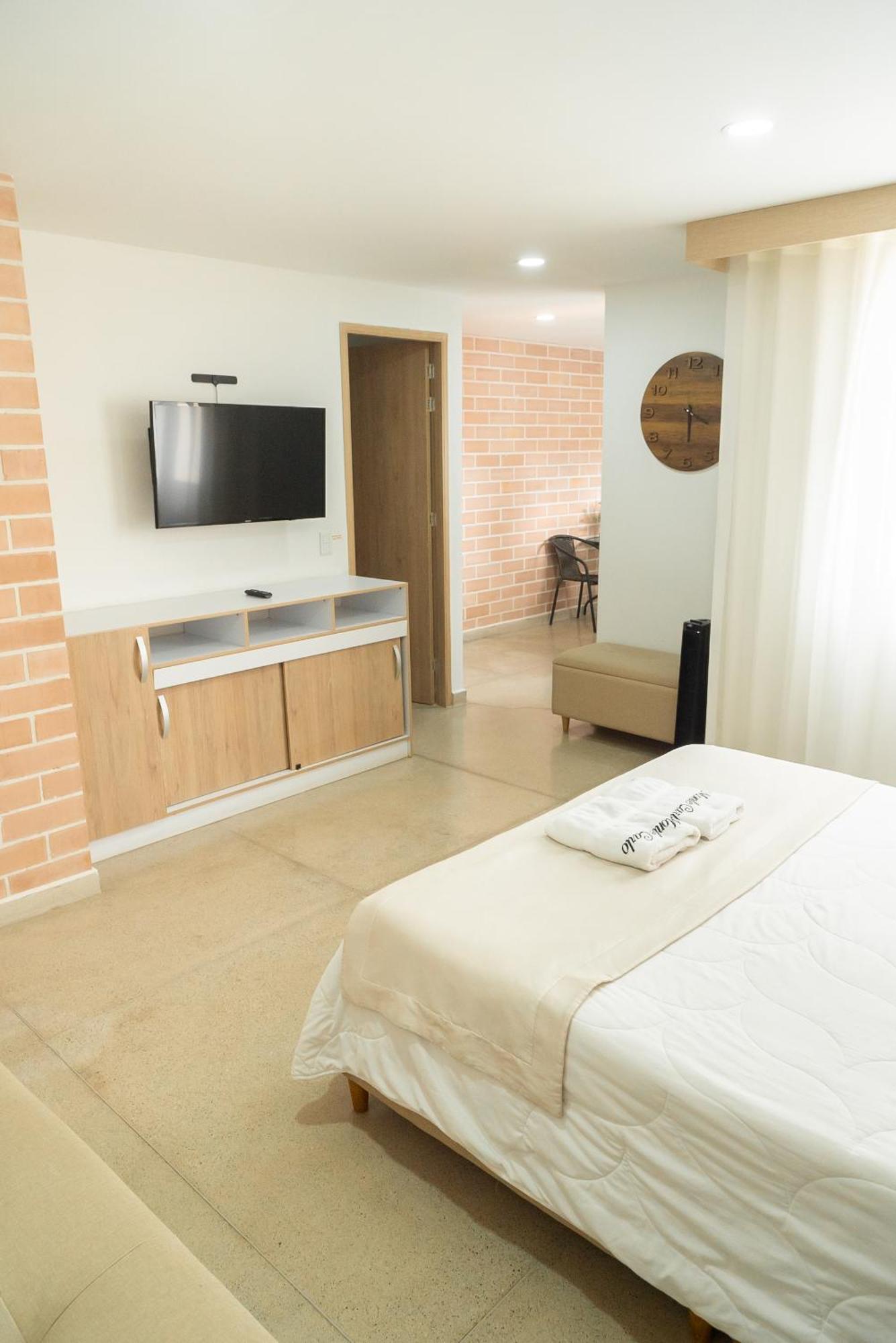 Apartment Motecarlo 202 *