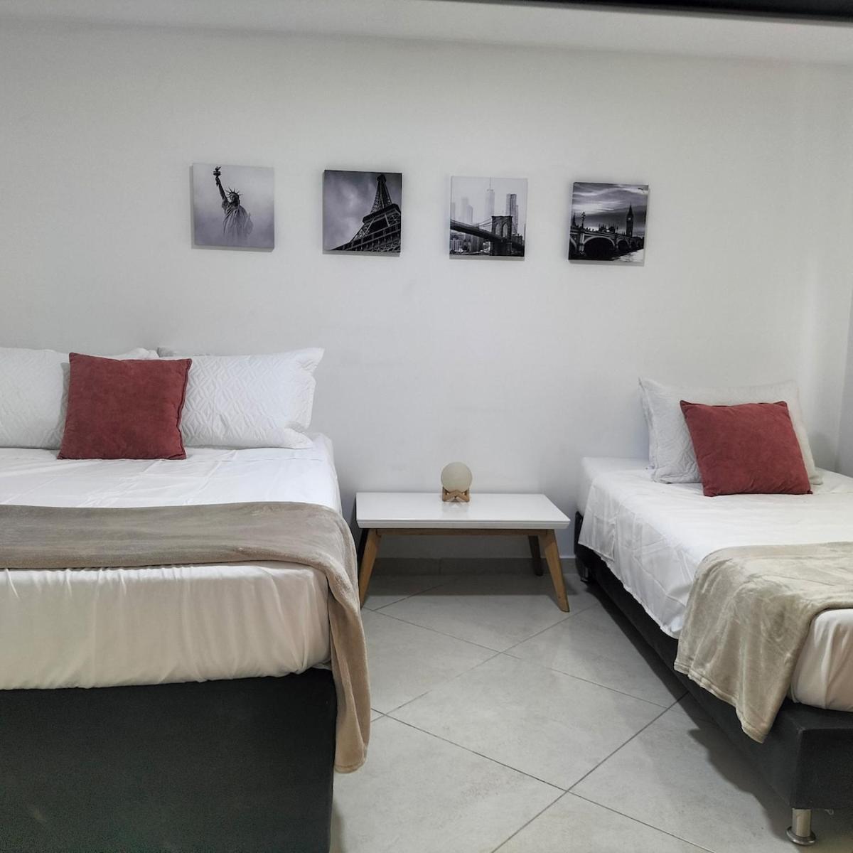 Comfortable And With Large Balcony In Belen