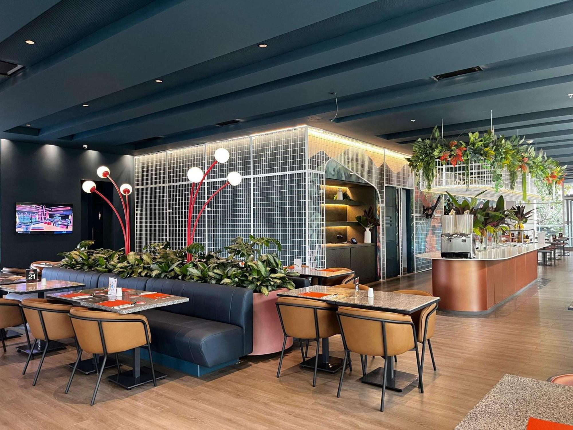 Ibis Medellin