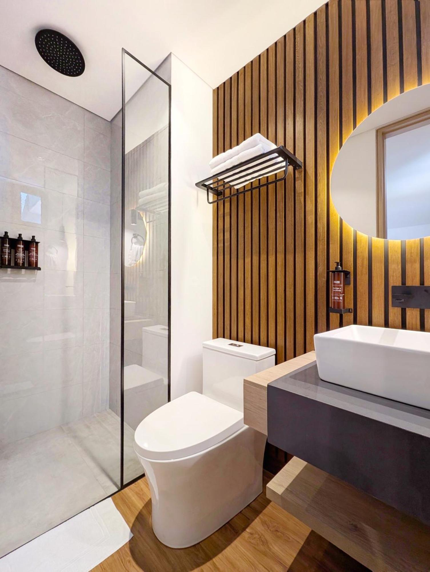 Hotel Moa Select Medellin
