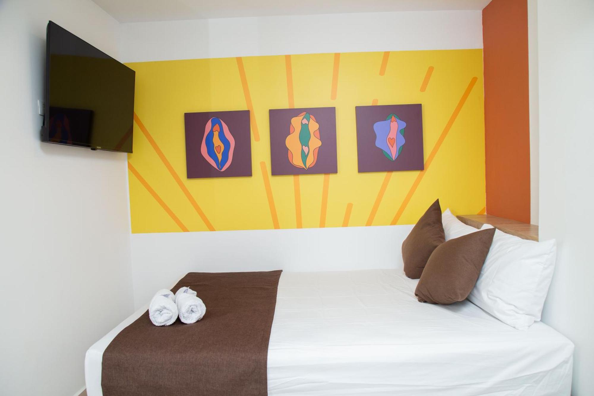 Bajo La Luna Hotel