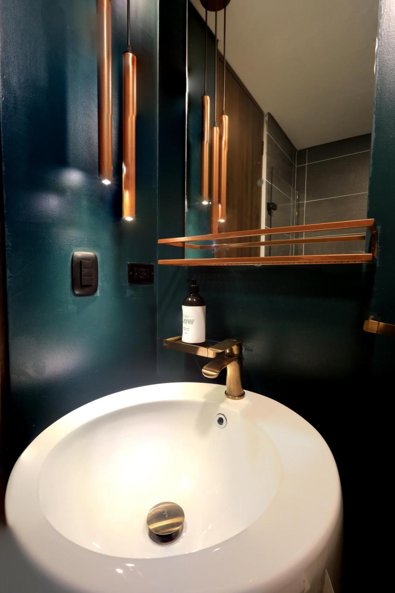 Hotel Glow 4*