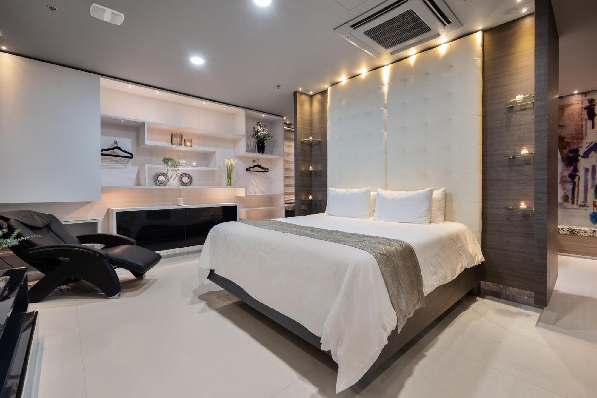Europa Apartment *