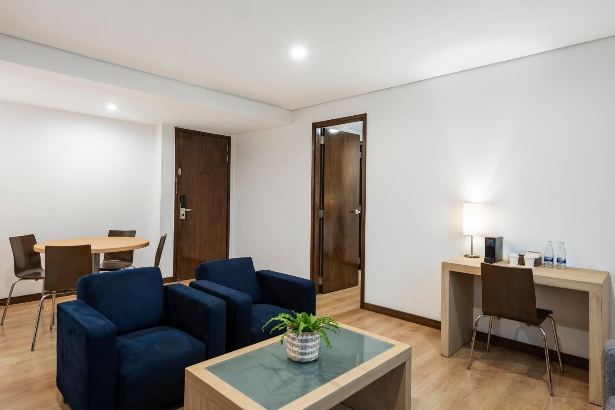 Poblado Alejandria By Housy Host Aparthotel Medellin