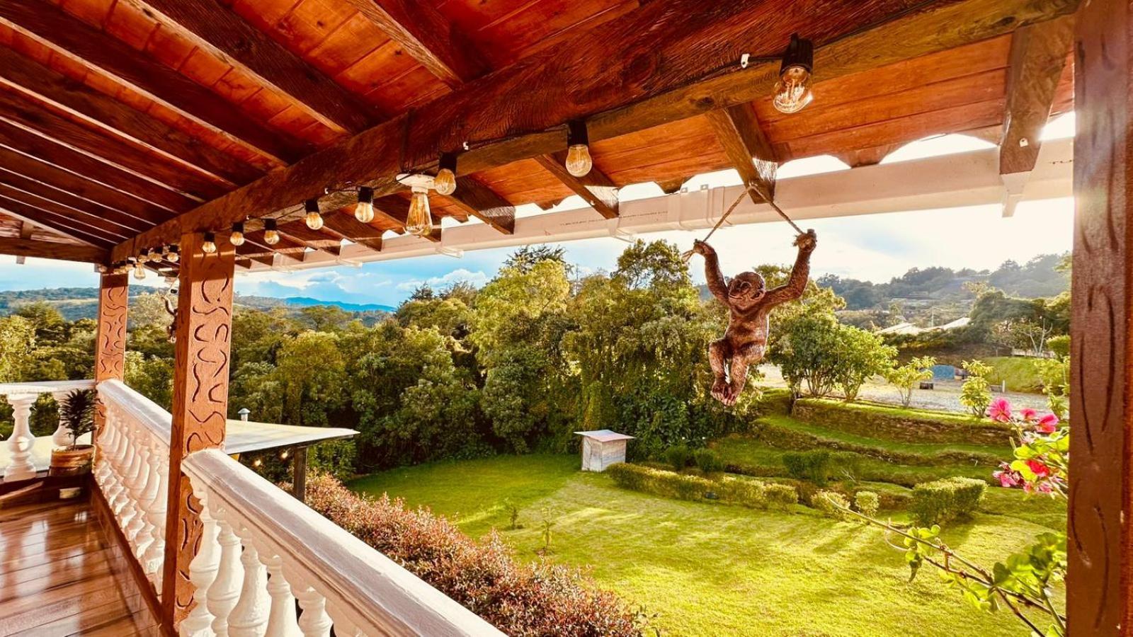 Finca vista verde hostal mágico! Сasa de vacaciones Medellín