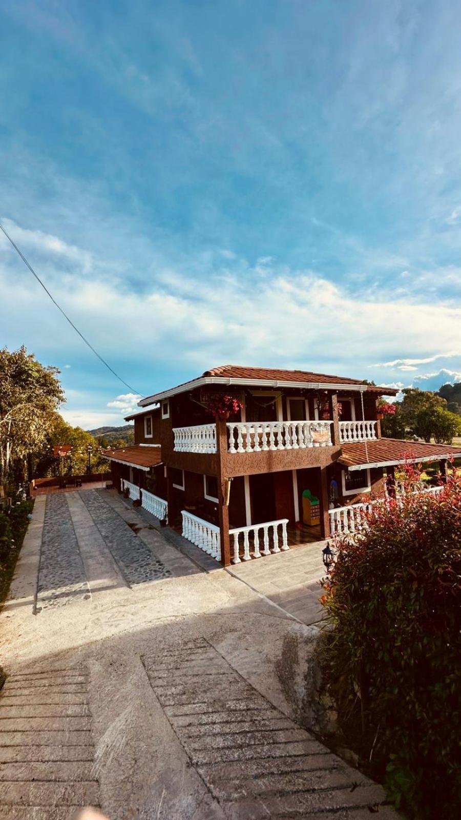 Сasa de vacaciones Finca vista verde hostal mágico!