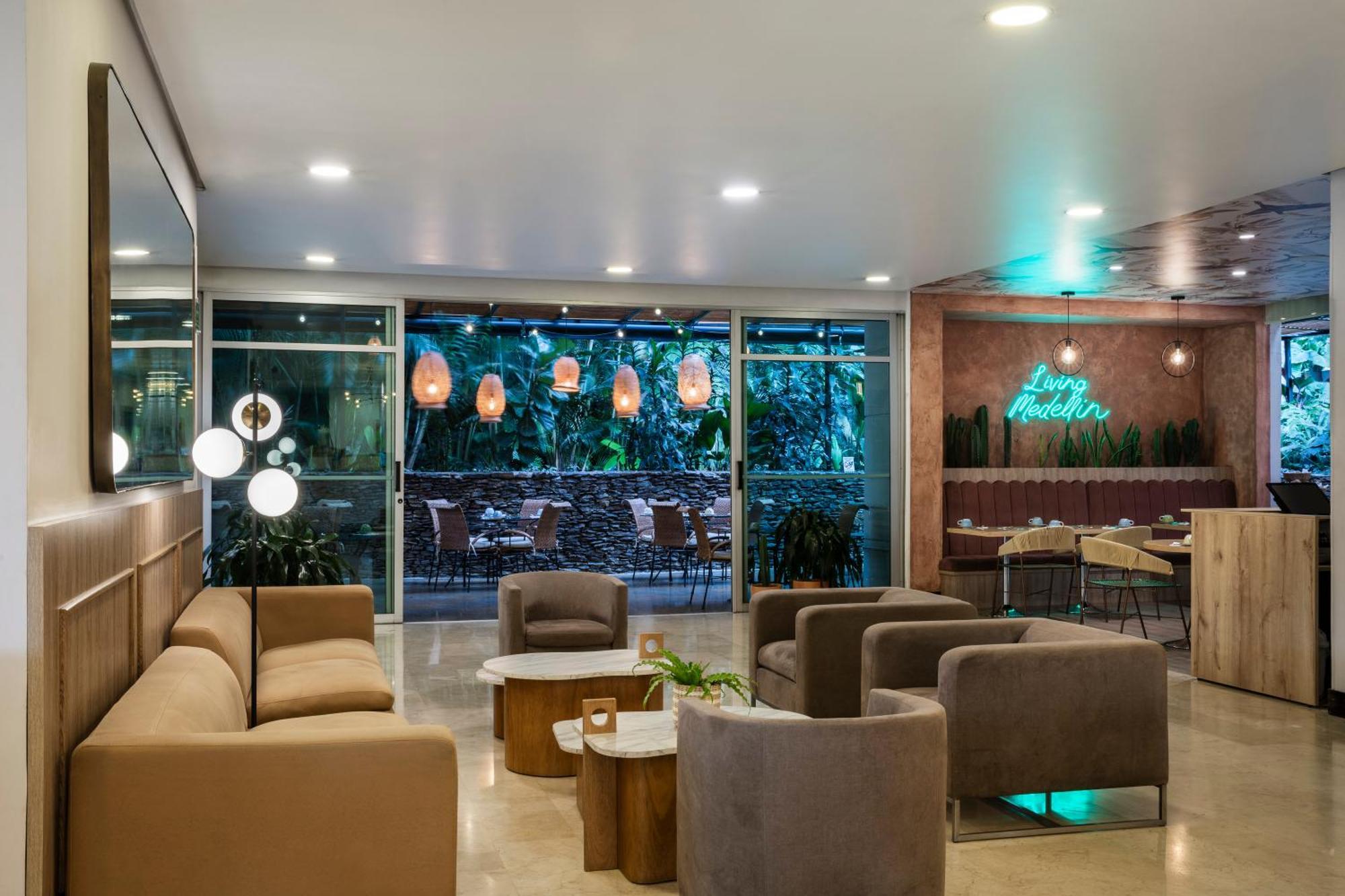 Poblado Alejandria By Housy Host Aparthotel