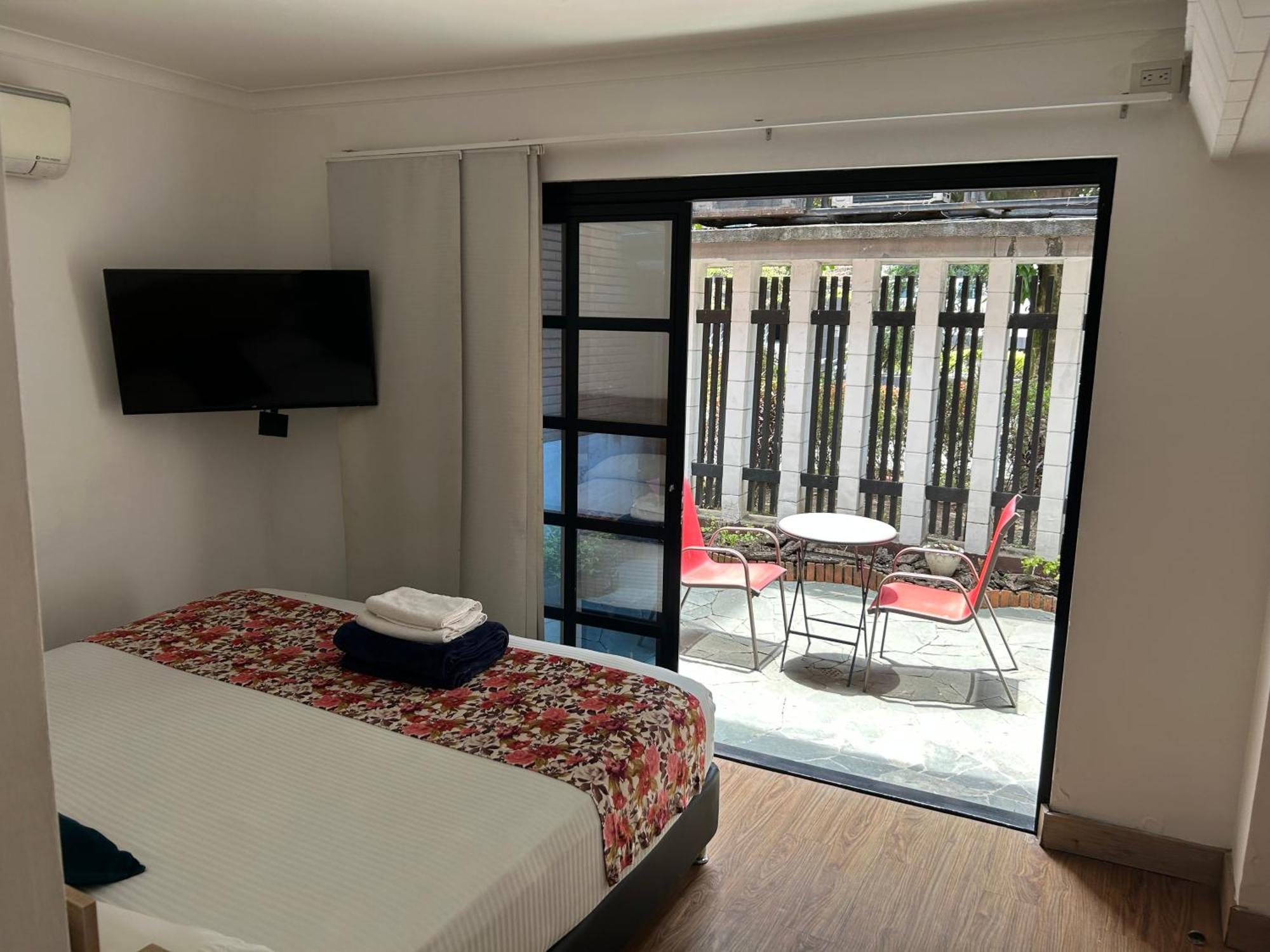 Poma Rosa Hotel 4*