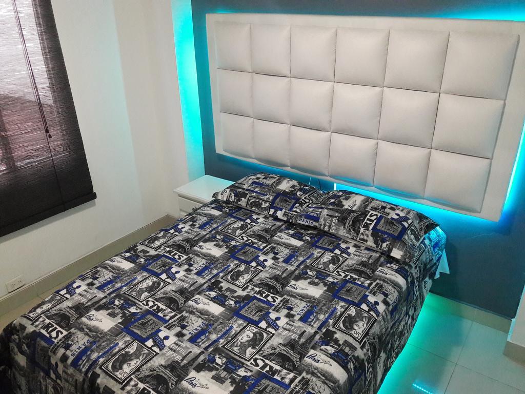 Icon Suites Apartment