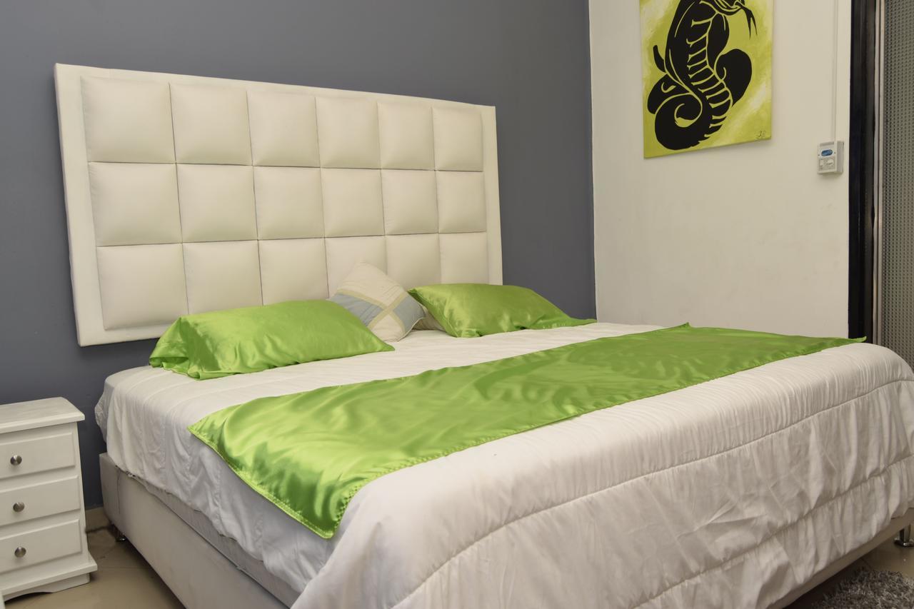 Apartment Icon Suites
