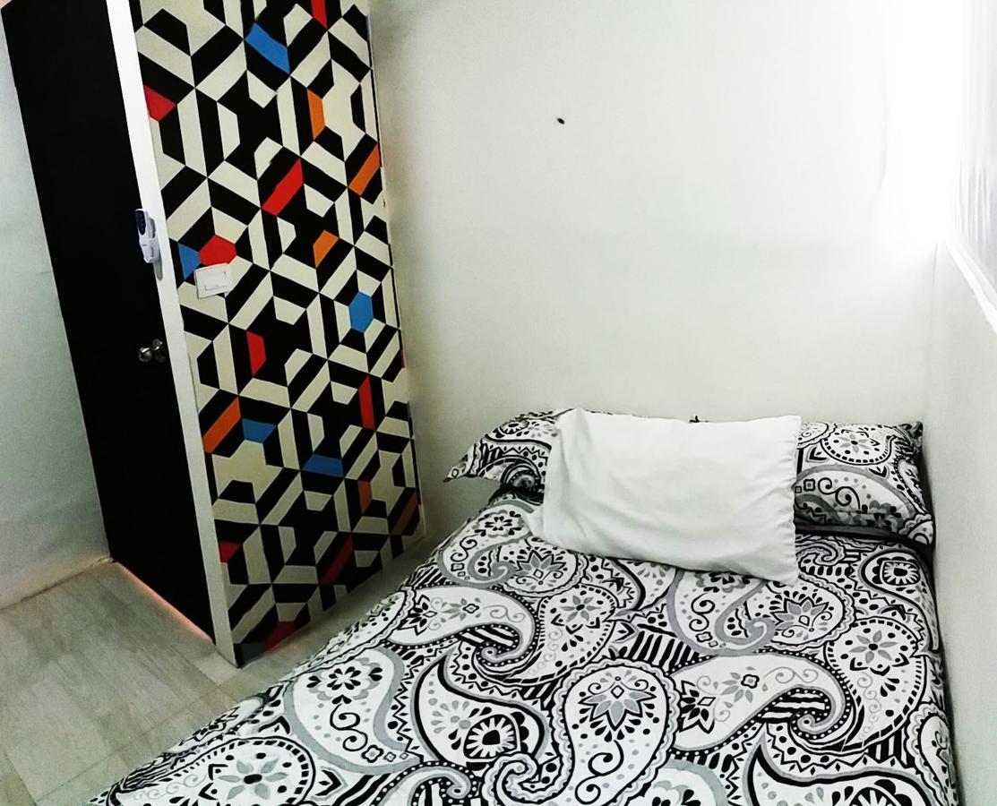 Icon Suites Apartment *