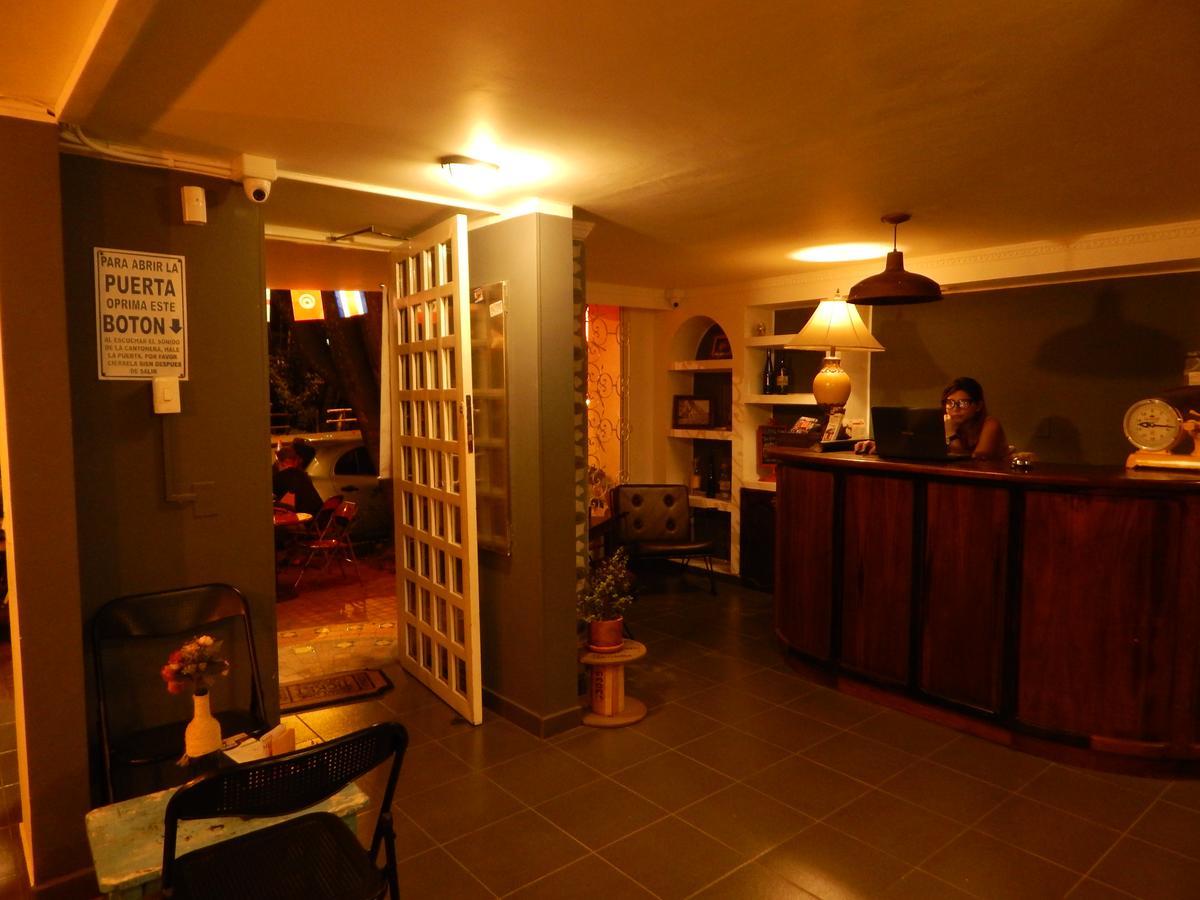 Hostel Antique House Medellin
