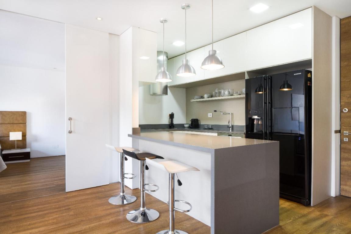 Energy Living Iconic 5 Star Close To Lleras Medellin