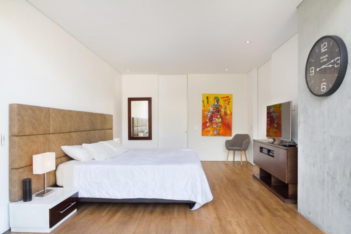 Energy Living Iconic 5 Star Close To Lleras Medellin