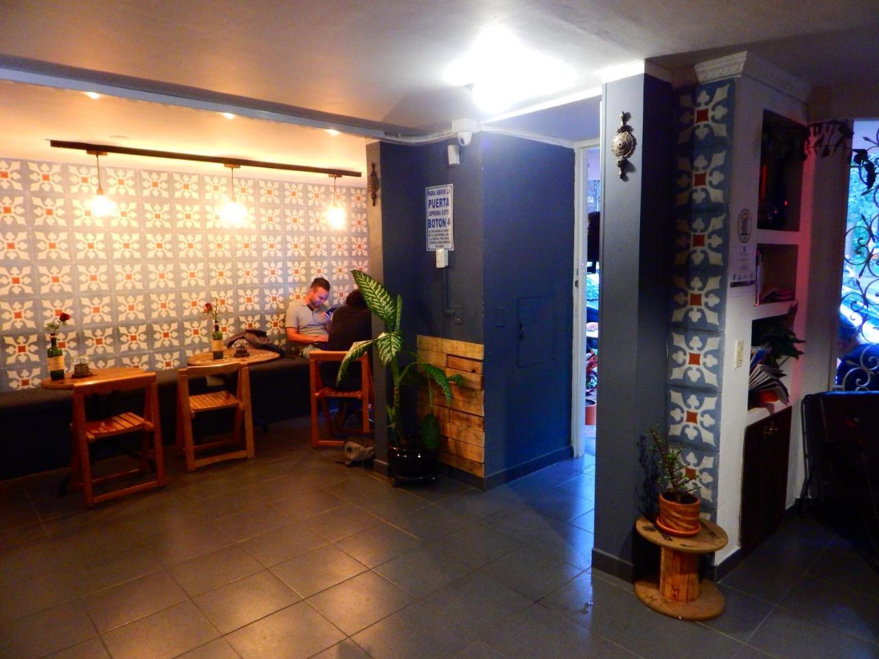 Antique House Hostel Medellin