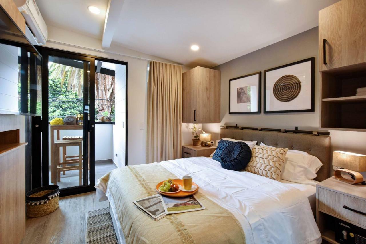 Apartment Evergreen Suites By Lifeafar Medellin
