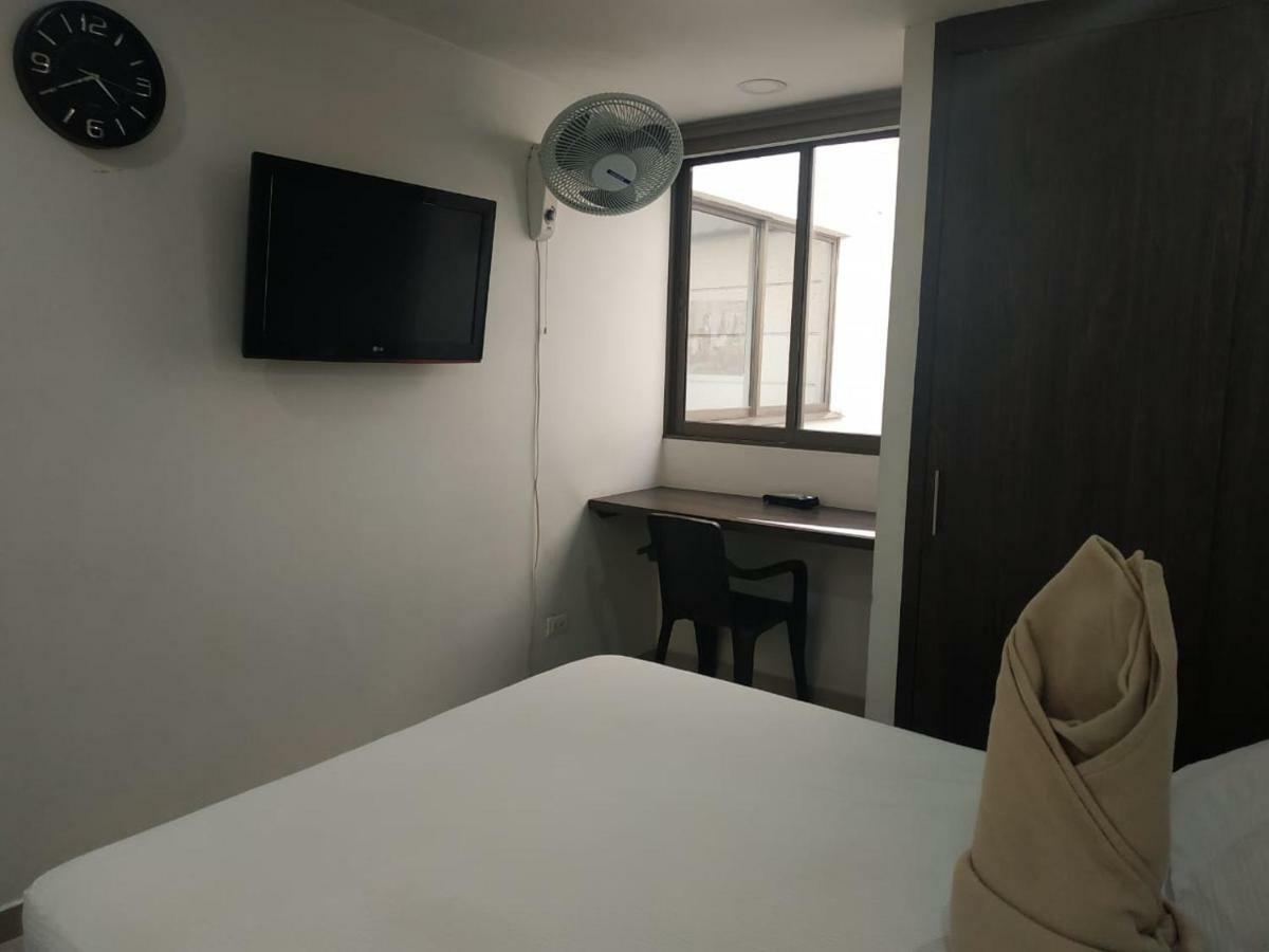 Apartahotel Aparta Montes La 70