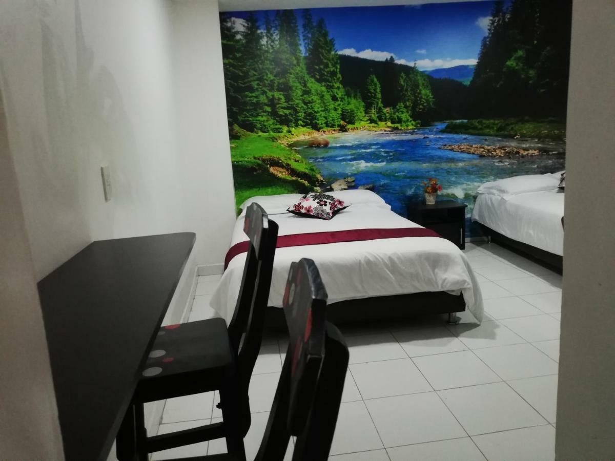 Aparta Estudio 7051 Medellin