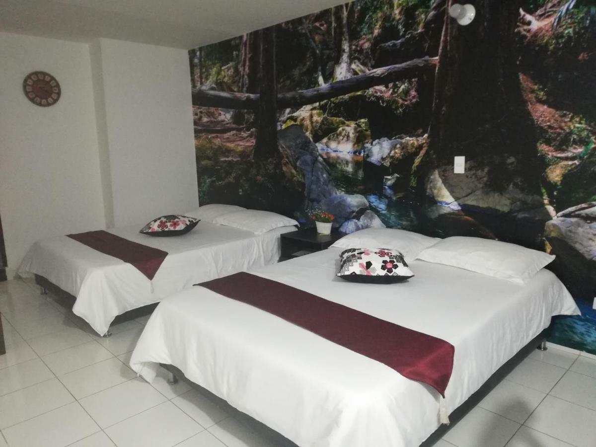 Aparta Estudio 7051 Medellin