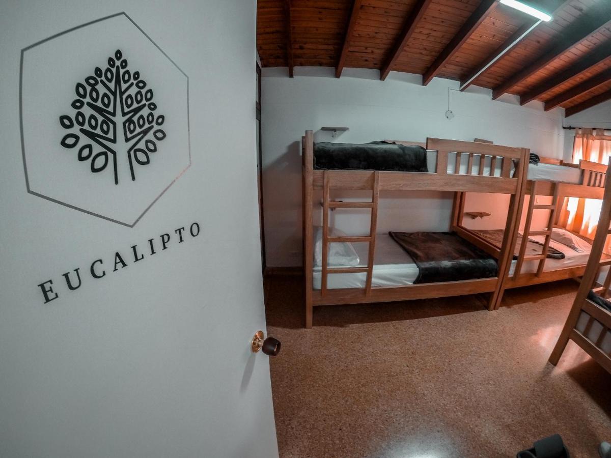 Laureles Hostel *