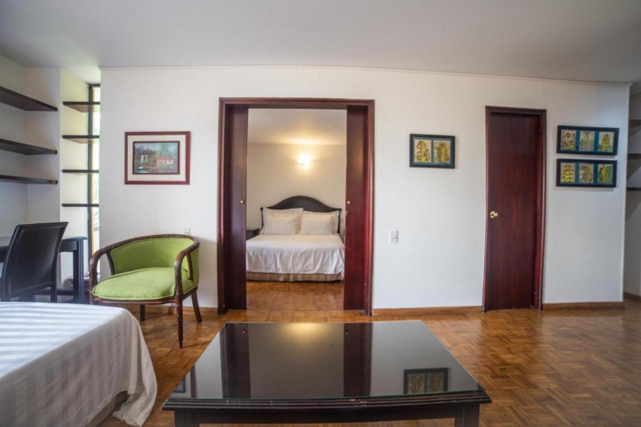 Park 42 Apartasuites Medellin