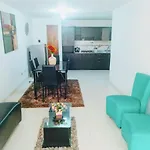E2 Comodo Y Amplio Apartamento En Laureles Estadio 120 Mts2