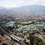 Mirador Del Valle Penthouse-Loft, Laureles - 805
