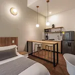 The Somos Flats Laureles
