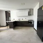 1204, Excelent Location In El Poblado
