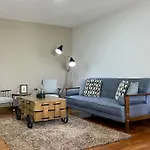 Adorable Bungalow With Private Jacuzzi In Lleras And Provenza