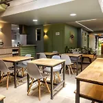 Poblado Guest House