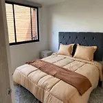 Loft Centrico En Medellin Plaza Mayor Y Parking 309