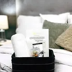 Luxurious 5 Stars Studio With Ac & Amazing Views