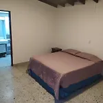 The Flora House - Espacio Seguro, Amplio Y Acogedor