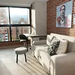 New In Laurels With Air , Loft Type, Giant Tv