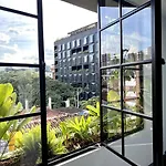 Nowa Arya Ph - Huge Hot Tub & Ac Steps From Lleras Park