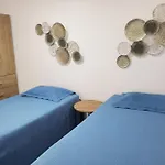 Amplio Apartamento En Laureles De 4 Dormitorios