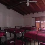 Hostal Lleras Park