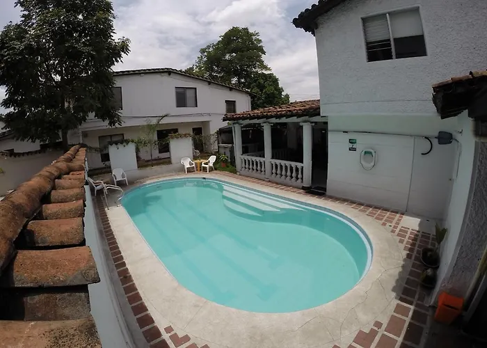 Waypoint Hostel