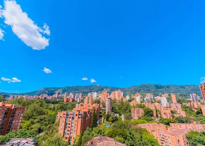 Beautiful Apartment Ultrafast Internet /El Poblado