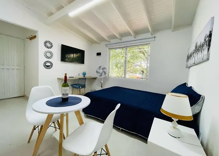 Spacious Belen Studio 300Mb Fast Wifi Walkable