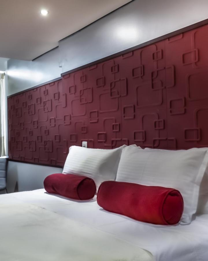 Florencia Plaza 4*
