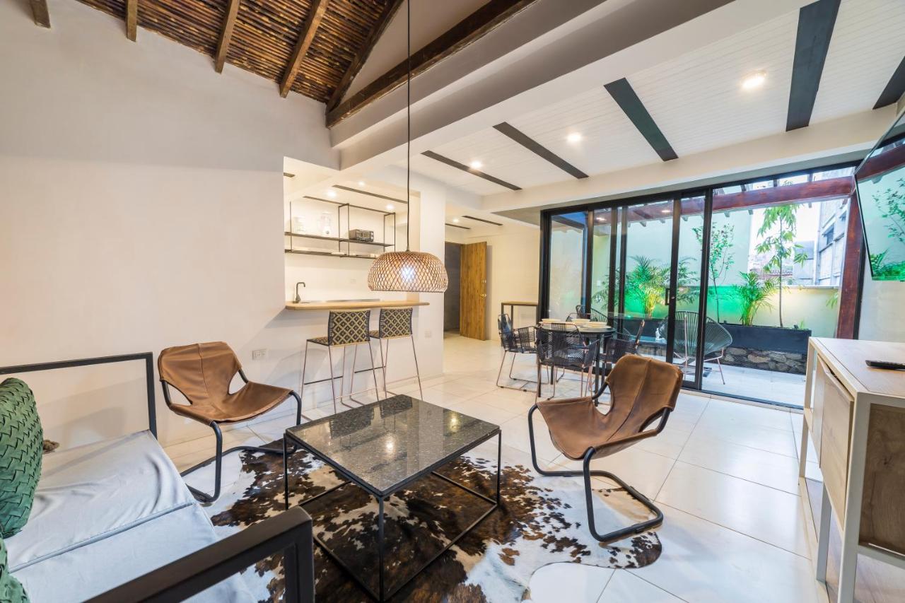 Soy Local Primavera Aparthotel Medellin