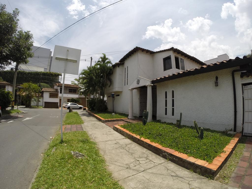 Waypoint Hostel Medellin