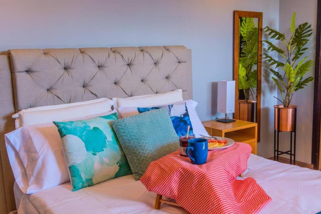 Beautiful Ultrafast Internet /el Poblado Apartment *