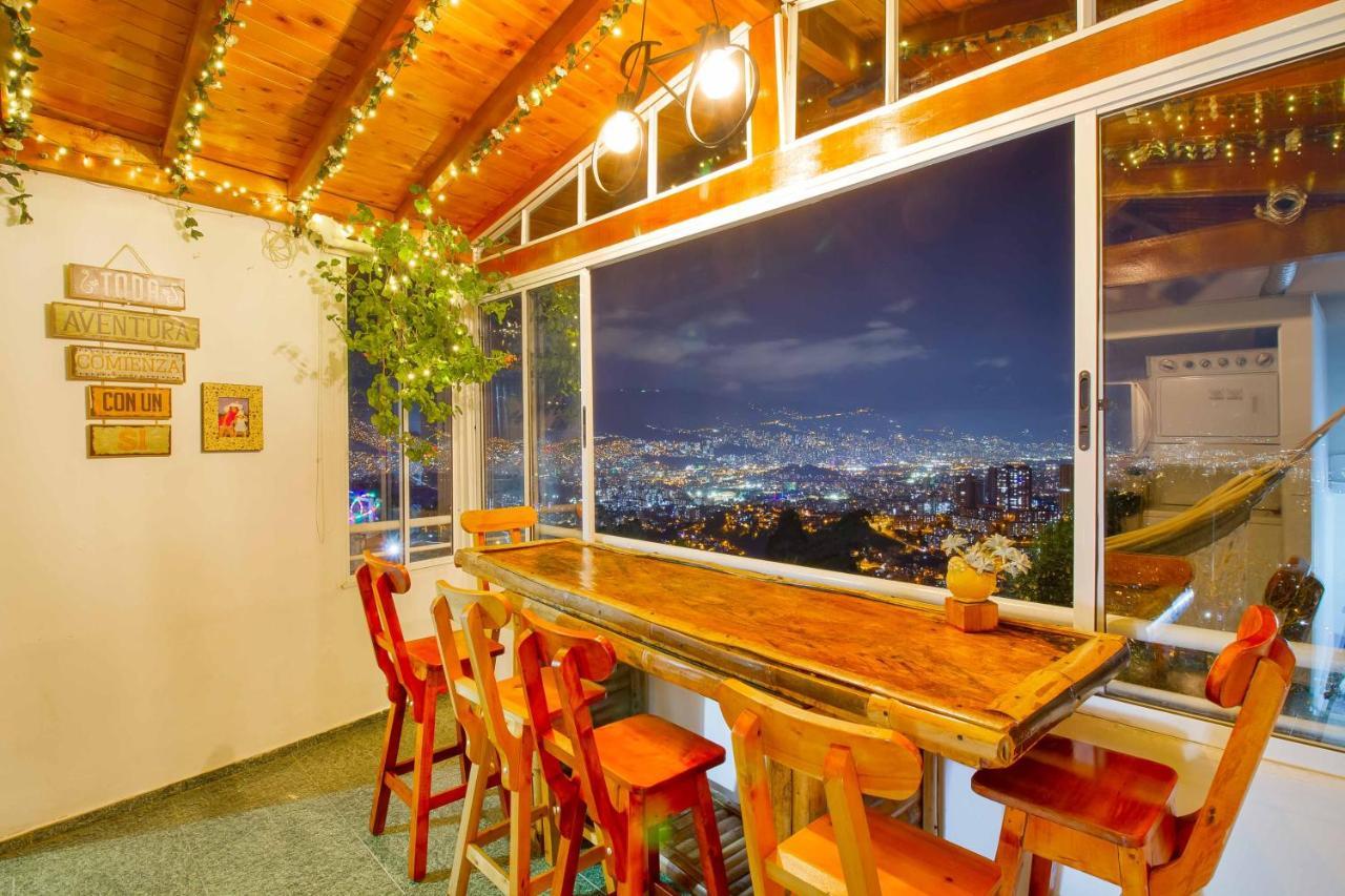 Holiday home Magnifica Casa Con Estupendas Vistas A La Ciudad. *