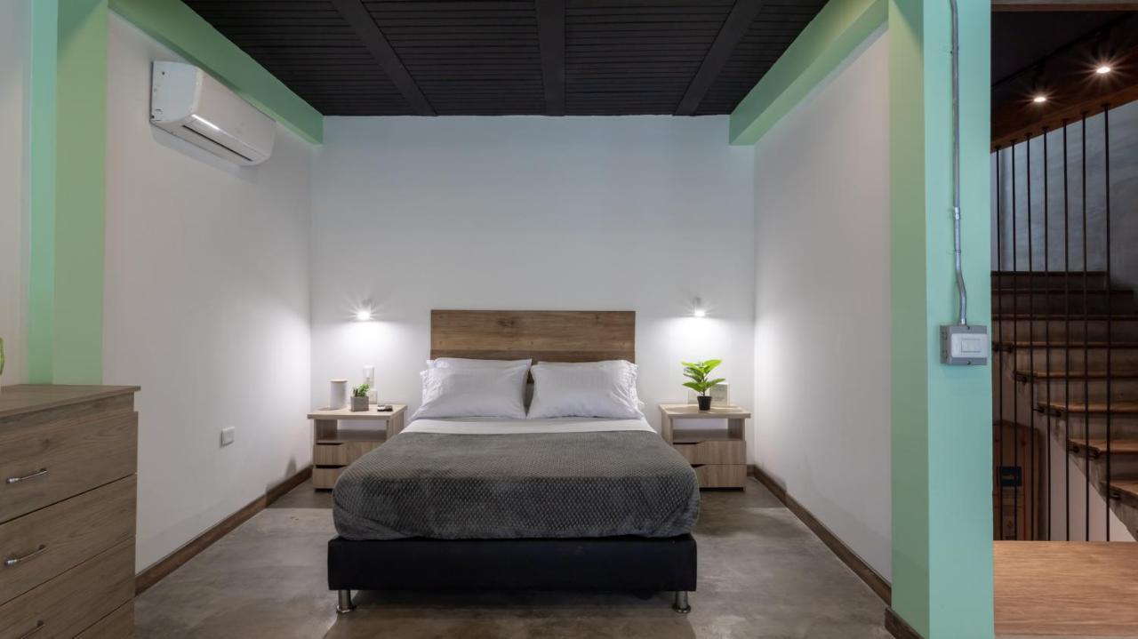 Aparthotel Soy Local Primavera Medellin